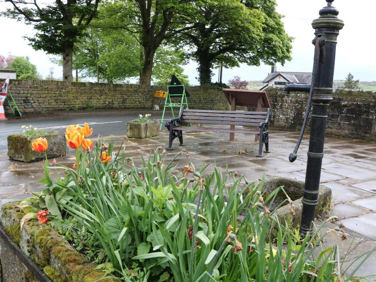 Nook Farm Holiday Cottage เชฟฟิลด์ ภายนอก รูปภาพ