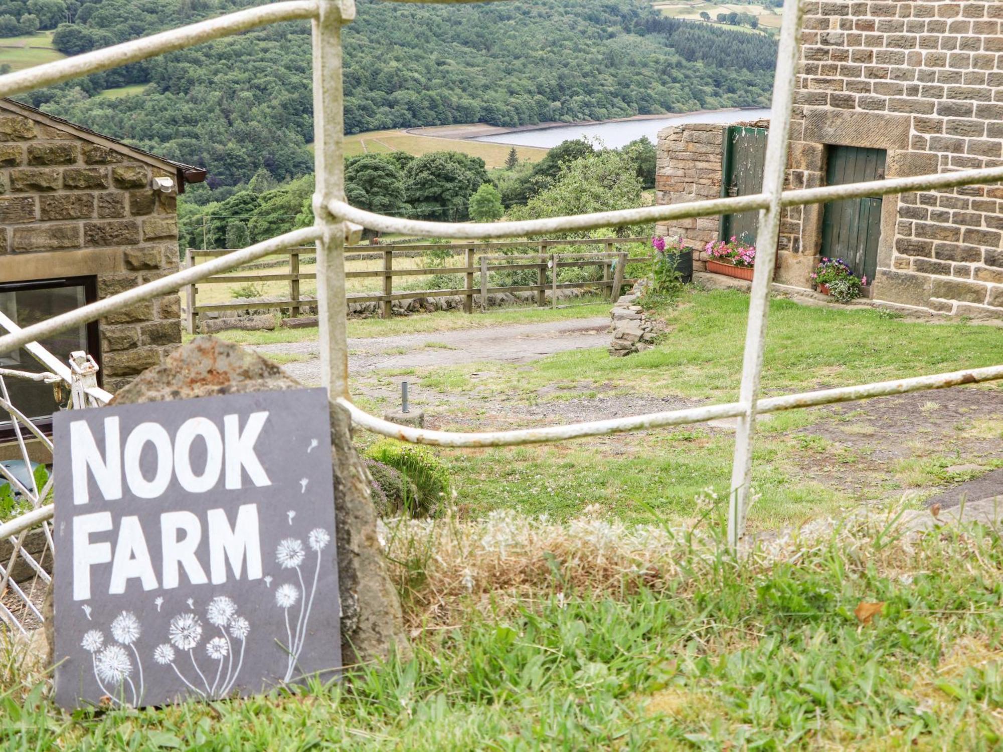 Nook Farm Holiday Cottage เชฟฟิลด์ ภายนอก รูปภาพ